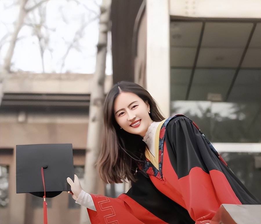 原创女博士太生猛不惜牺牲自己男朋友只为写出完美的毕业论文