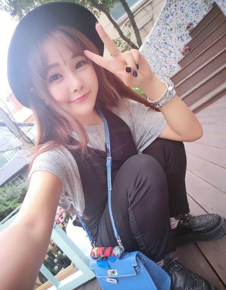 原创顶流网红林珊珊大白离婚女方豪宅比脸更励志真富婆的逆袭史