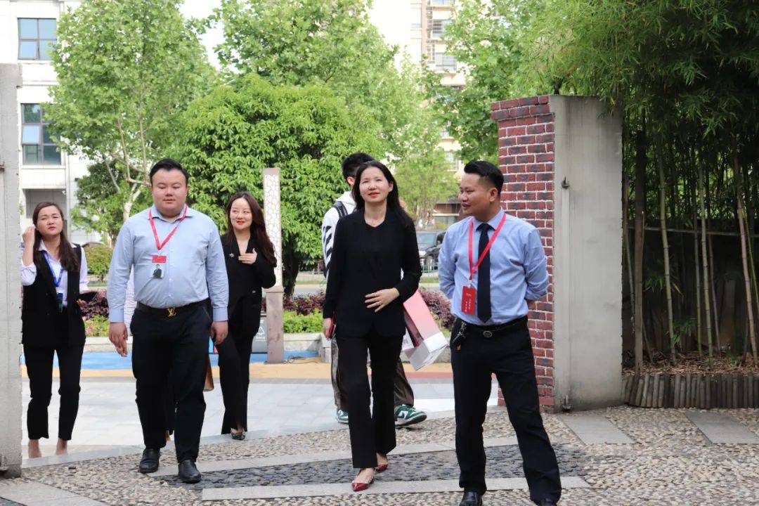 三和商旅陈立红董事长一行莅临言吉教育集团参观考察 留学 发展 刘勇强