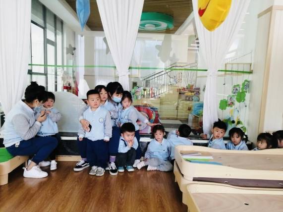 防恐防暴61安全童行树基森林幼儿园开展防暴应急逃生演练活动