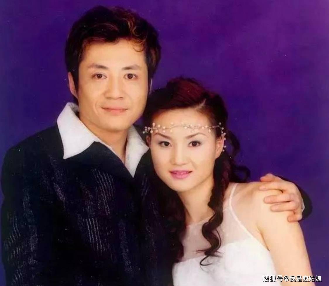 "的10位知名歌手,有人一首歌赚2亿,有人背黑锅十年_李琛_陈淑桦_庞龙