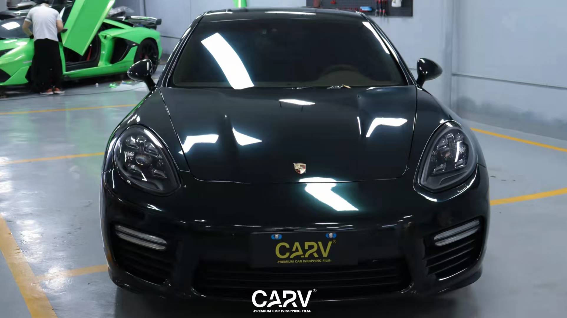 保时捷帕拉梅拉卡孚改色膜超亮金属祖母石绿