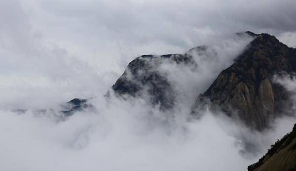 隨口吟誦出一首五絕,全詩嚴謹氣勢不凡_華山_寇準_天才