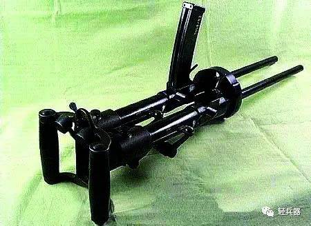 作为冲锋枪的鼻祖它竟然是双管的意大利维勒帕洛沙m1915冲锋枪