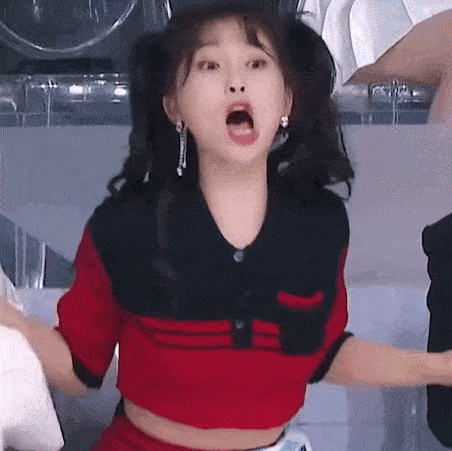 原创从淘宝名媛风到娇贵虞书欣白富美穿搭到底是贵气还是土气