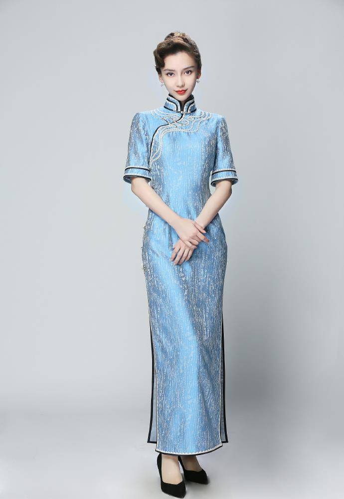 原创angelababy民国风造型好美穿蓝色旗袍气质优雅身材比例惹人羡