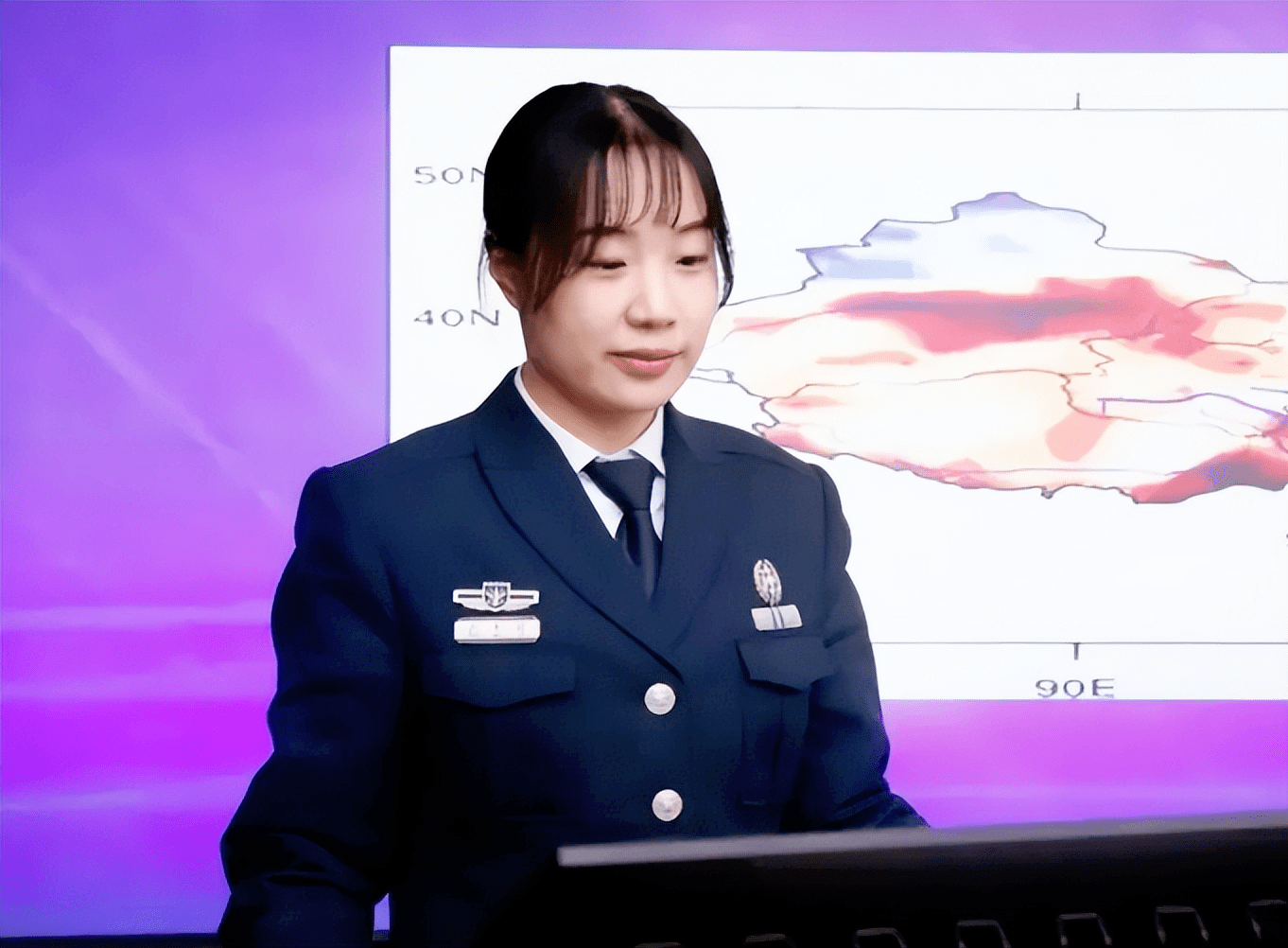 原创军队文职岗位缺口大薪资待遇远超公务员学历门槛也降至专科