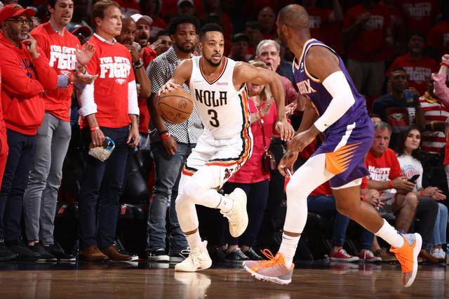 原创联盟第1轰然倒地英格拉姆30分保罗8中2鹈鹕爆冷大胜瓦兰2615立功