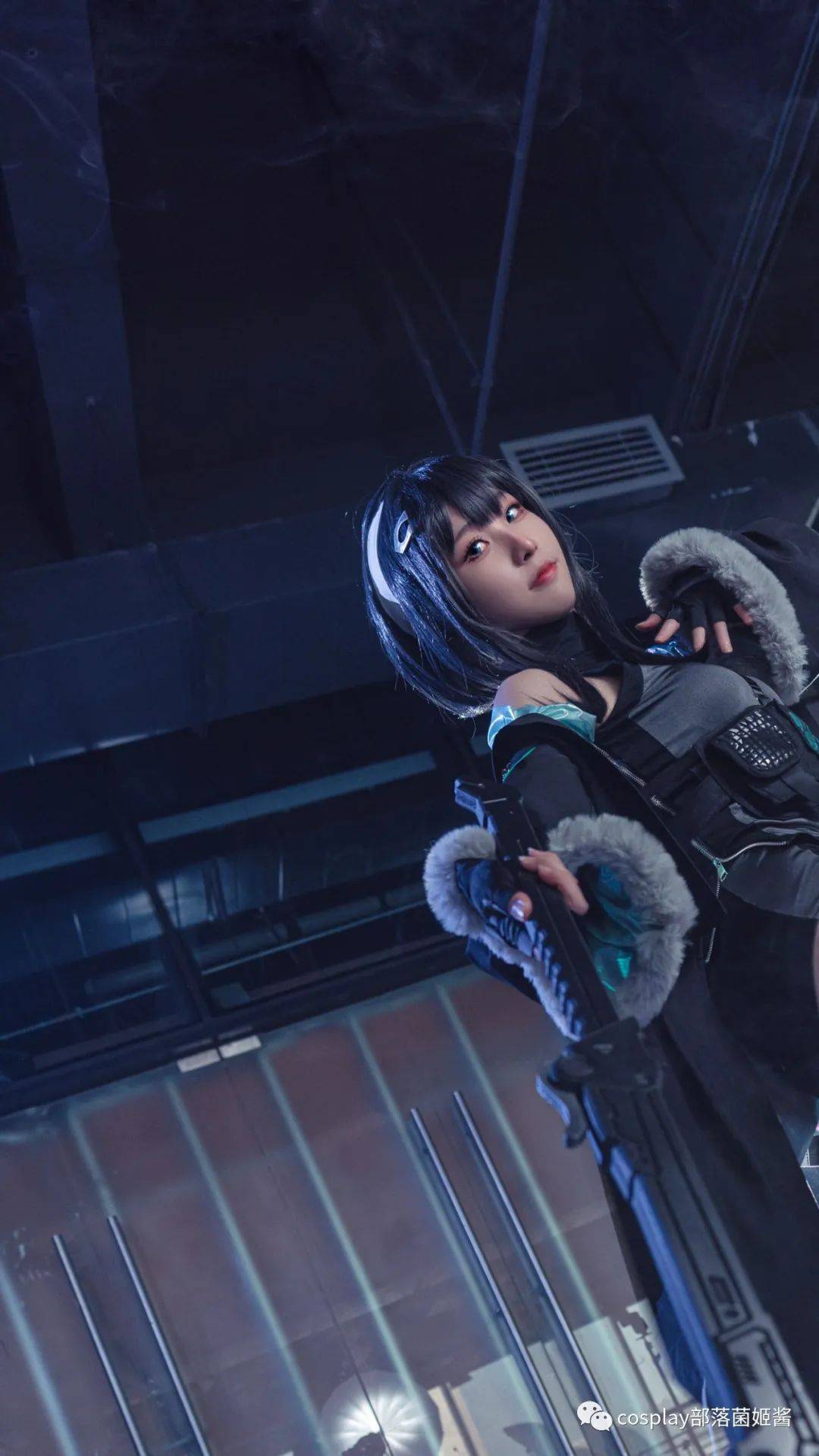 cos明日方舟羽毛笔cos正片锅锅