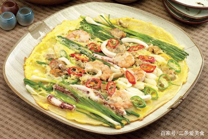 入秋后,学会早餐此做法,1分钟1张饼,色香味俱全,学会就是赚到_葱饼