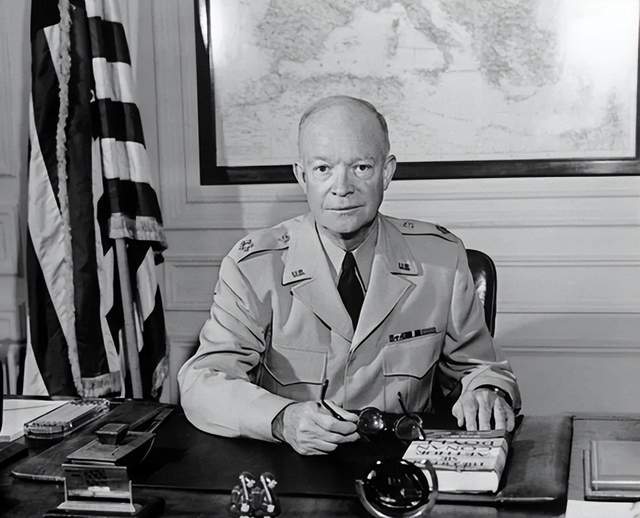 二战中的一次著名会师美苏易北河会师