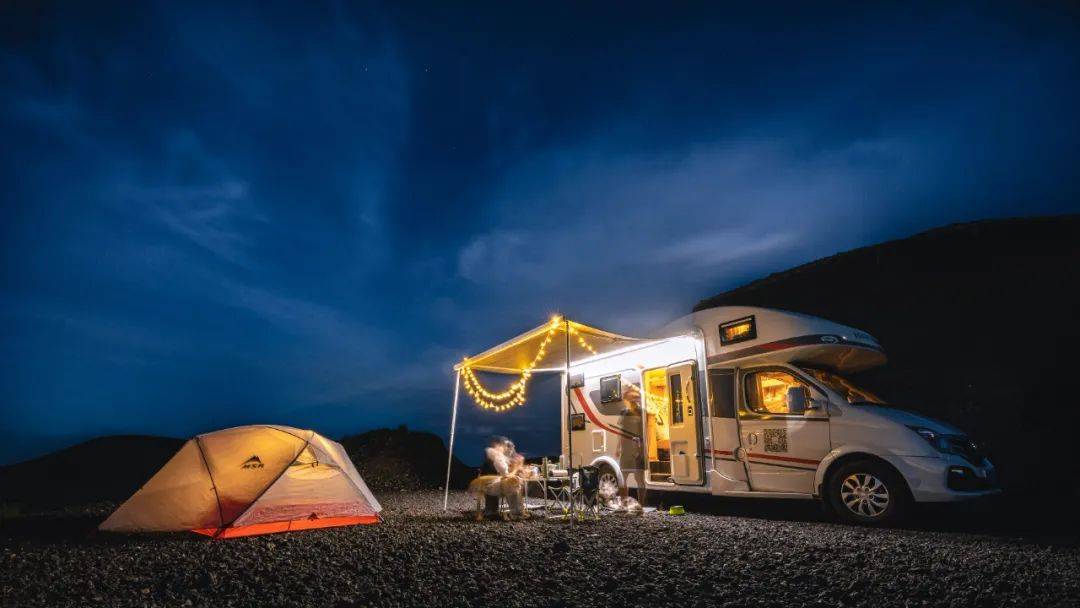 五一亲子营野俩的房车24h和向往的生活一起行驶在路上