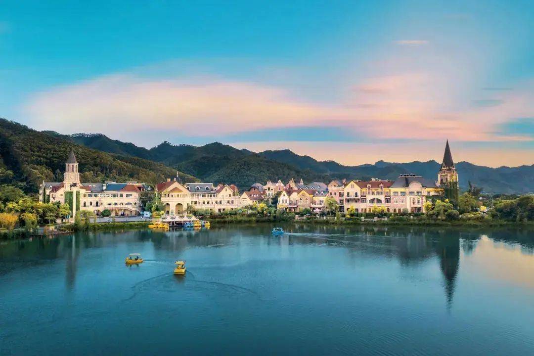 独家消息佛山高明美的鹭湖别墅璀璨来袭不容错过请看图文解析