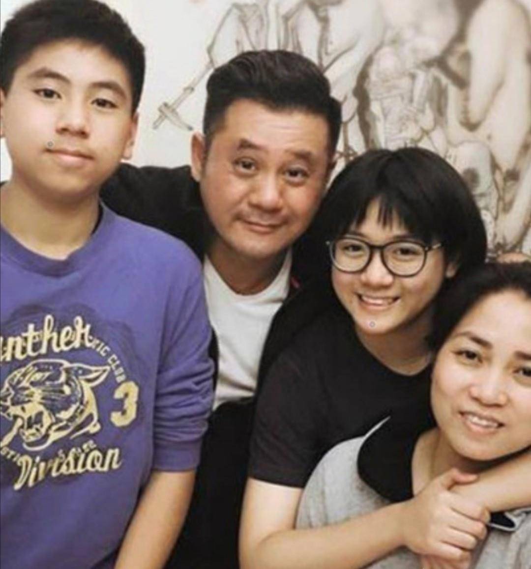 原创娶妻当娶贤港星麦长青妻子陪我经历低谷未来想和她游遍中国