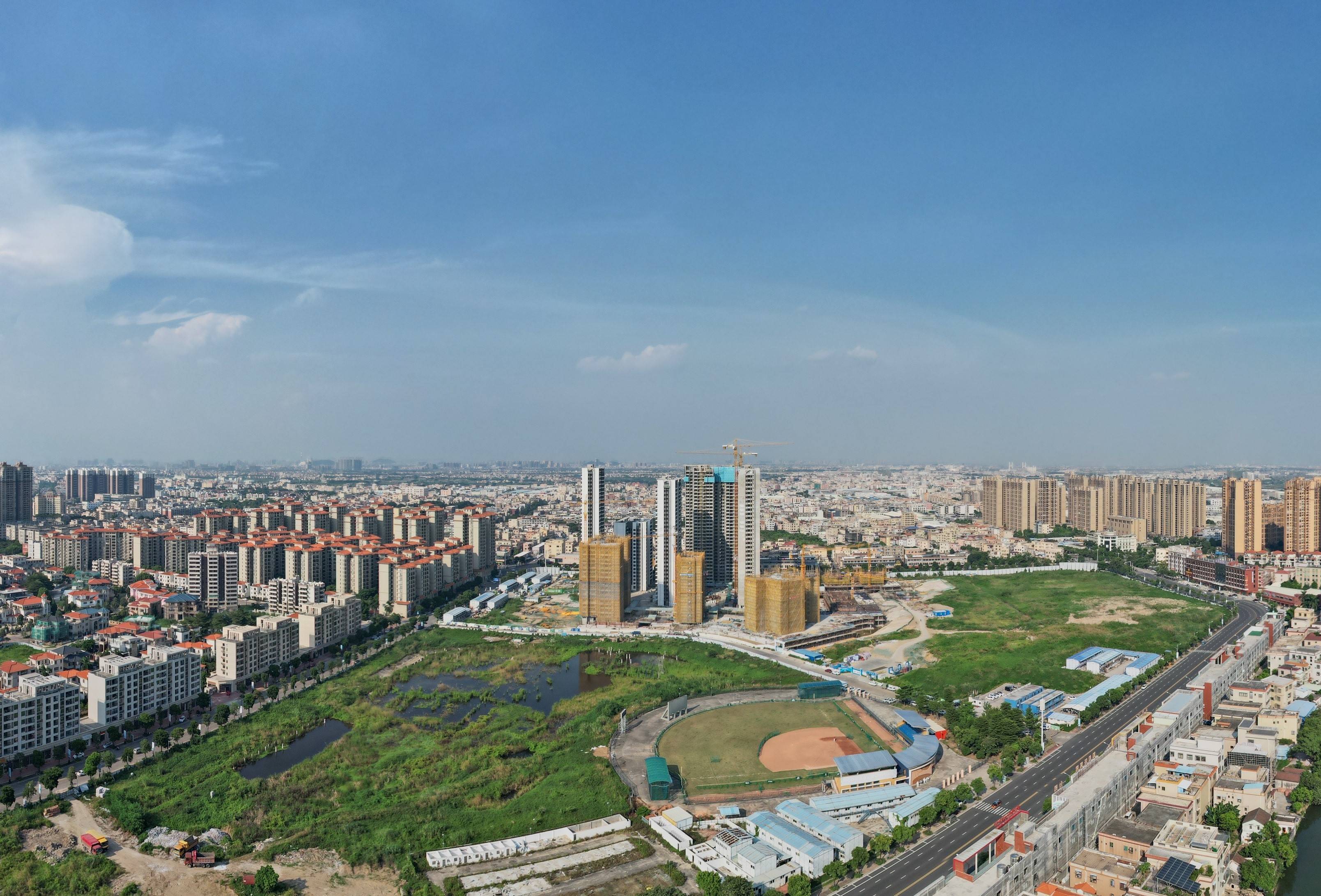 金乐上东城 核心价值 :【小榄封面 生活典范】1.