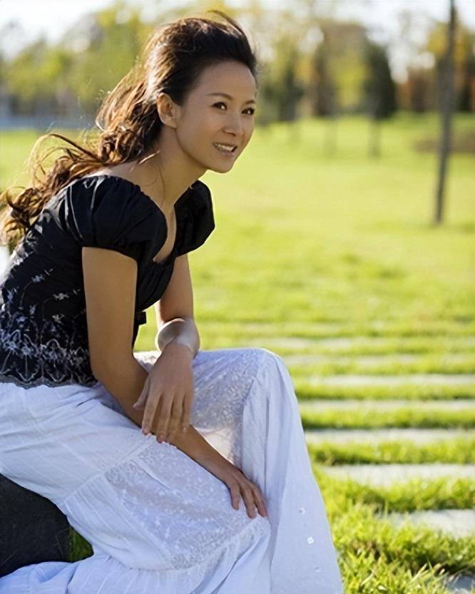 原创80年代当红女星赵越凭蹉跎岁月爆红如今过得怎么样了