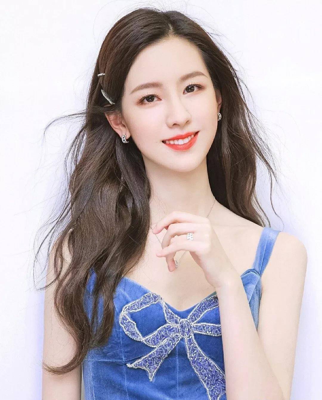 原创这4款卷发造型超美杨幂鞠婧祎都在留超显脸小