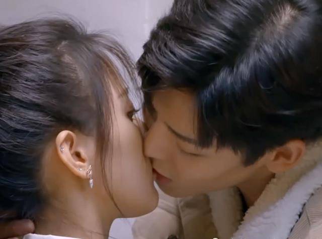 侯明昊吻戏甜翻观众?