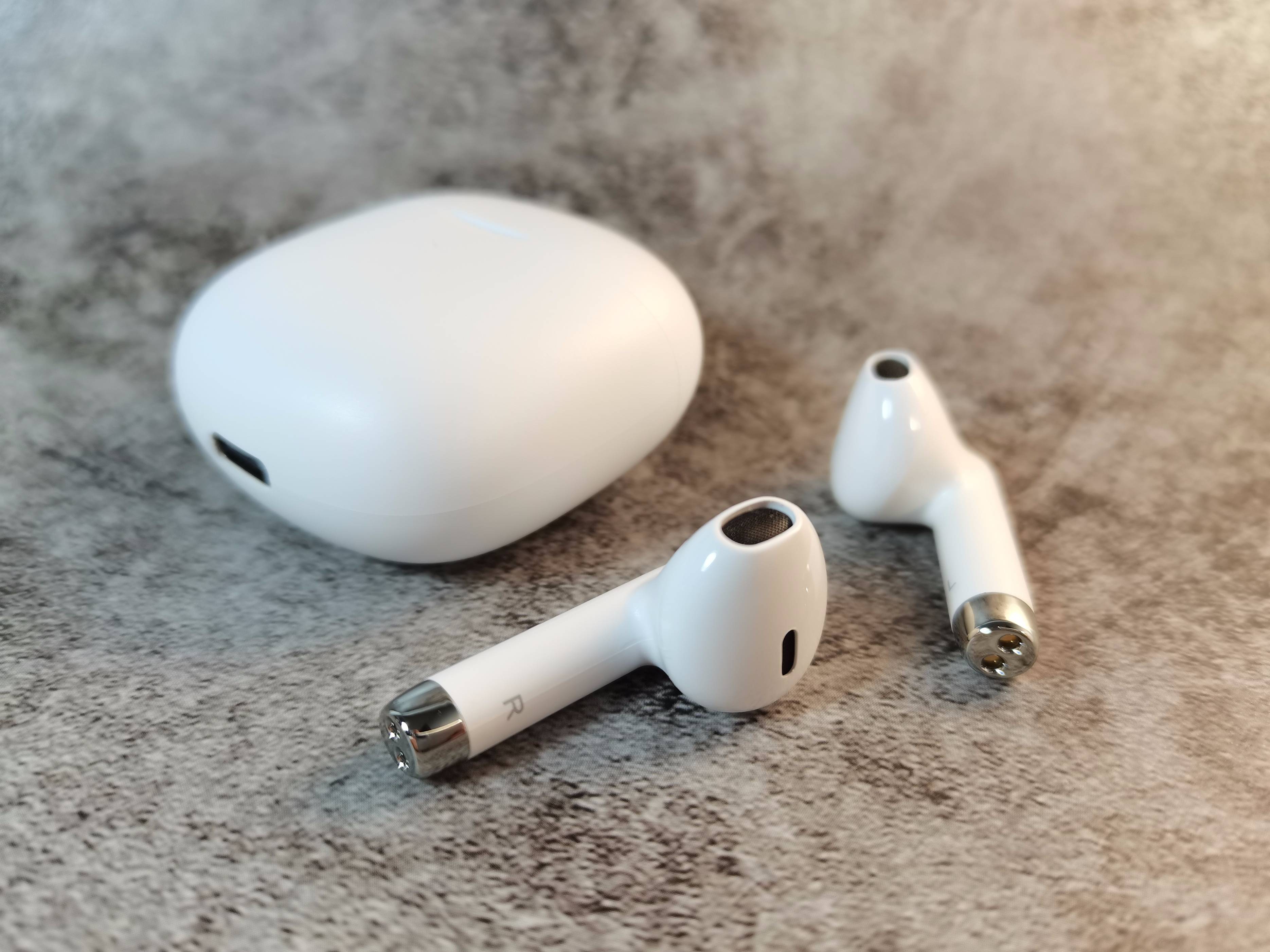 小而美鹅卵石一样大小的尊客x22耳机