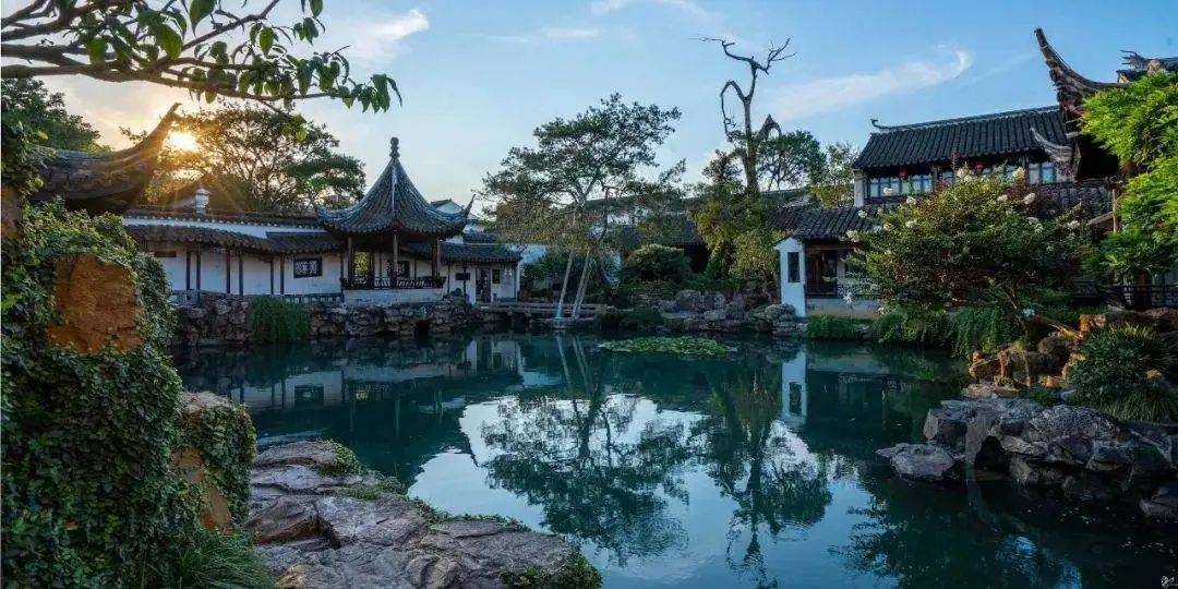 古典园林如何巧用光影营造意境