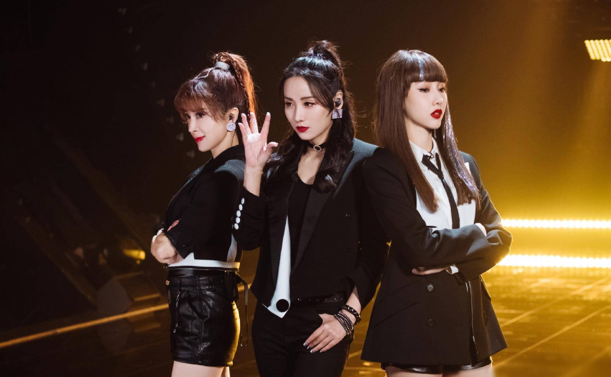 原创乘风破浪的姐姐2颜值最高的是张柏芝组表现最好的是她们仨