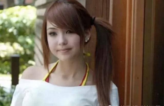 昆凌17岁时长啥样看完昆凌17岁旧照后谁敢说不羡慕周杰伦算我输