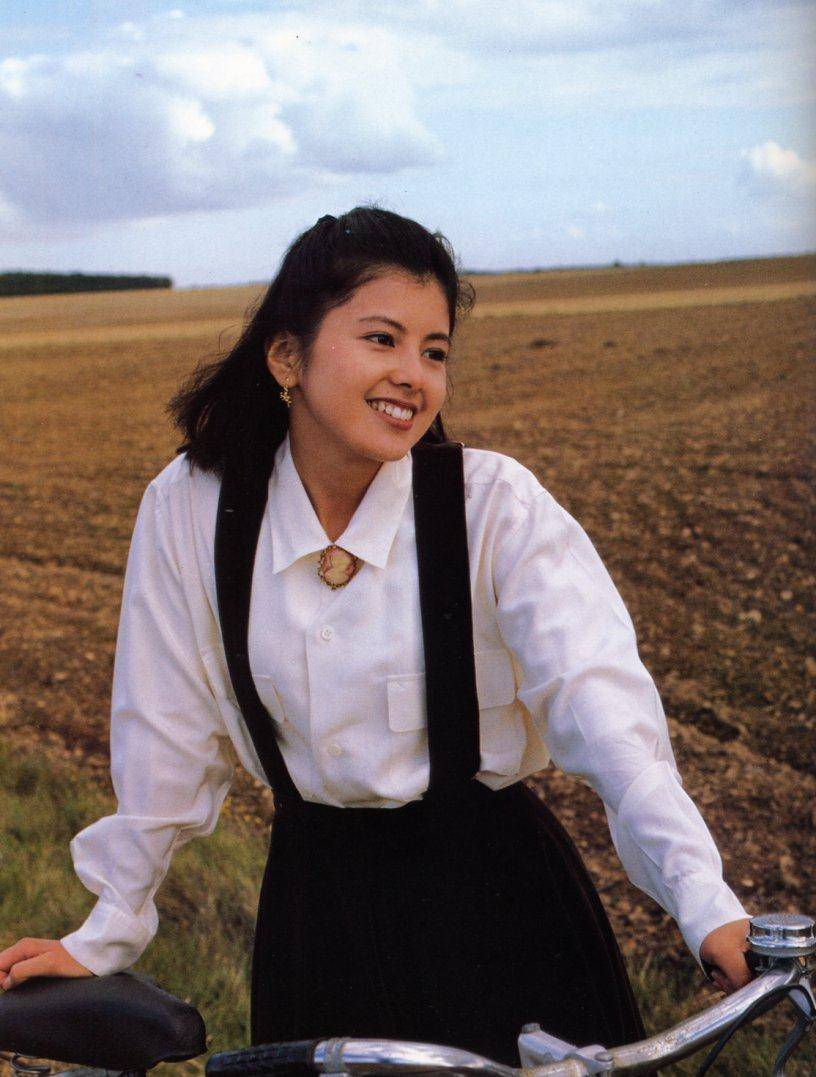 深陷大佬包养传闻,揭开昭和一代美人泽口靖子至今未婚的原因_男生