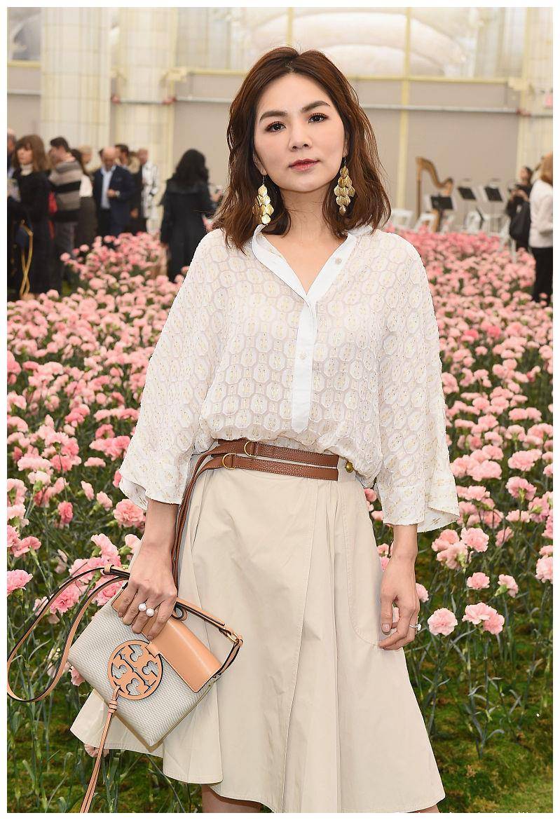 ella陈嘉烨只能是假小子?