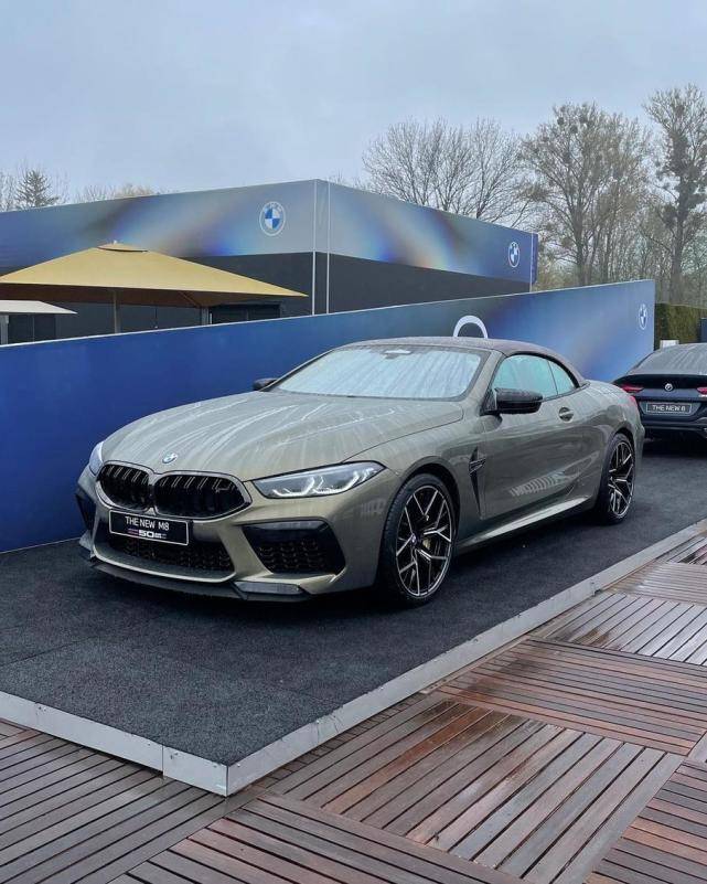 豪华又实用的风格采用v8引擎新款宝马m8海外亮相