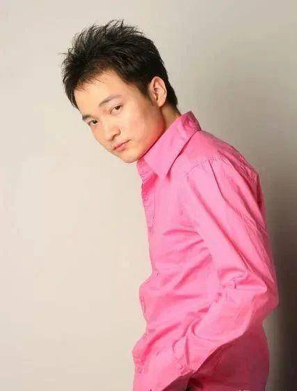 "喻恩泰,娶小十岁知名主持人,如今一家四口很幸福_电视剧_史林子_角色