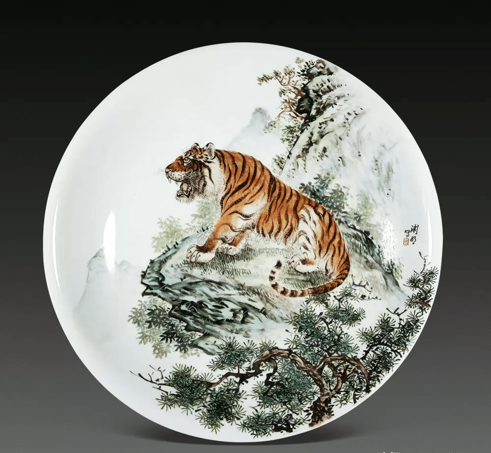 毕渊明老虎瓷器瓷板画作品价格一般多少