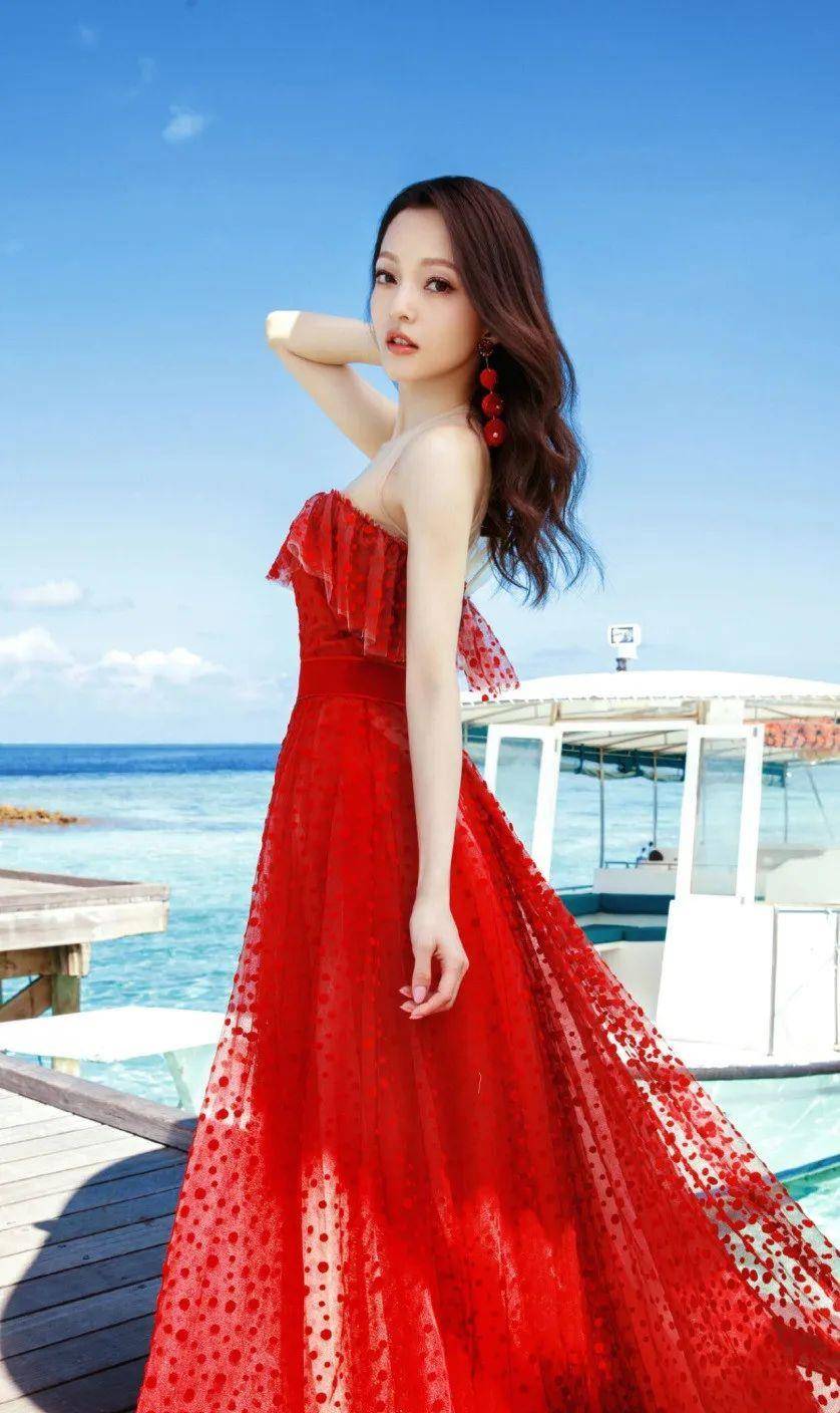 张韶涵凭什么二次翻红自律的人生有多可怕让她来告诉你