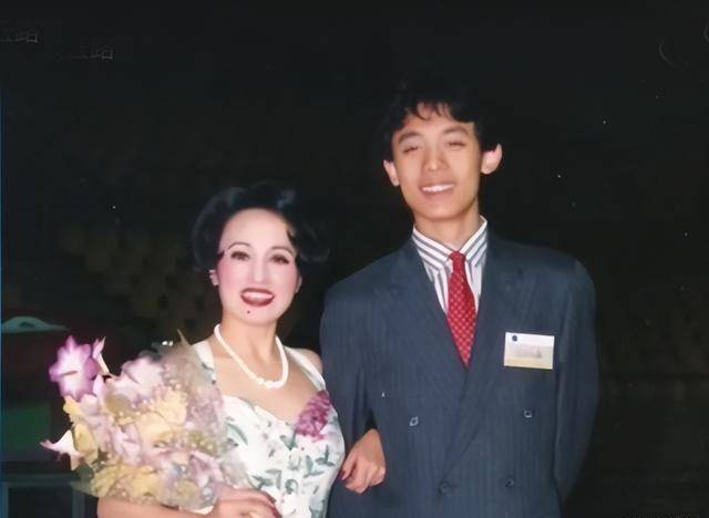 朱明瑛的儿子王珏爱自己的单身母亲经营好自己的婚姻回报母亲