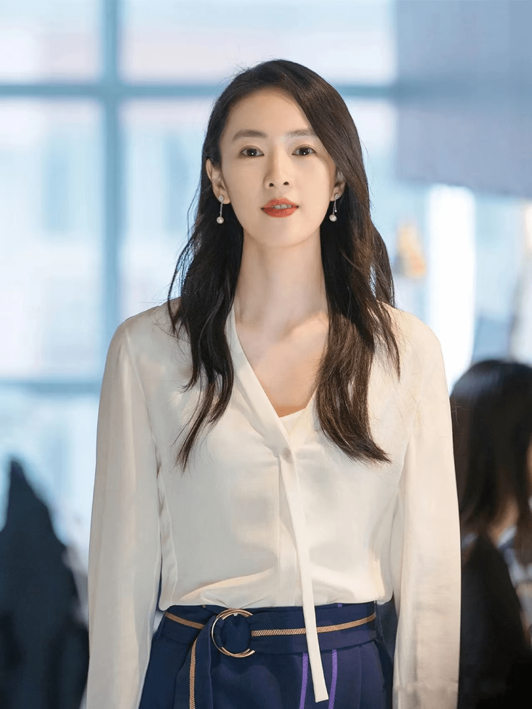 中年女性这样穿 高级又有魅力 白色 休闲 身材 中年女性这样穿 高级又有魅力 白色 休闲 身材