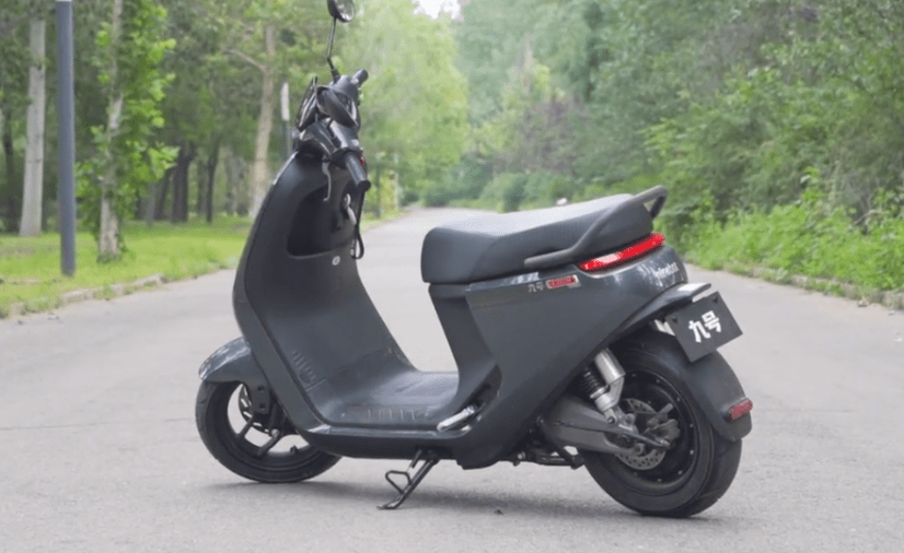 5秒破百九号电动车e200pone电动摩托车中的实力担当