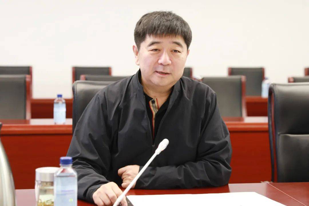 首开股份李岩与北京市测绘院领导座谈