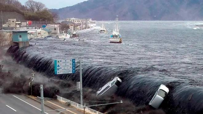 海啸炸弹俄军事专家阿列克谢·列昂科夫称美国也无法弥补俄罗斯拥有此
