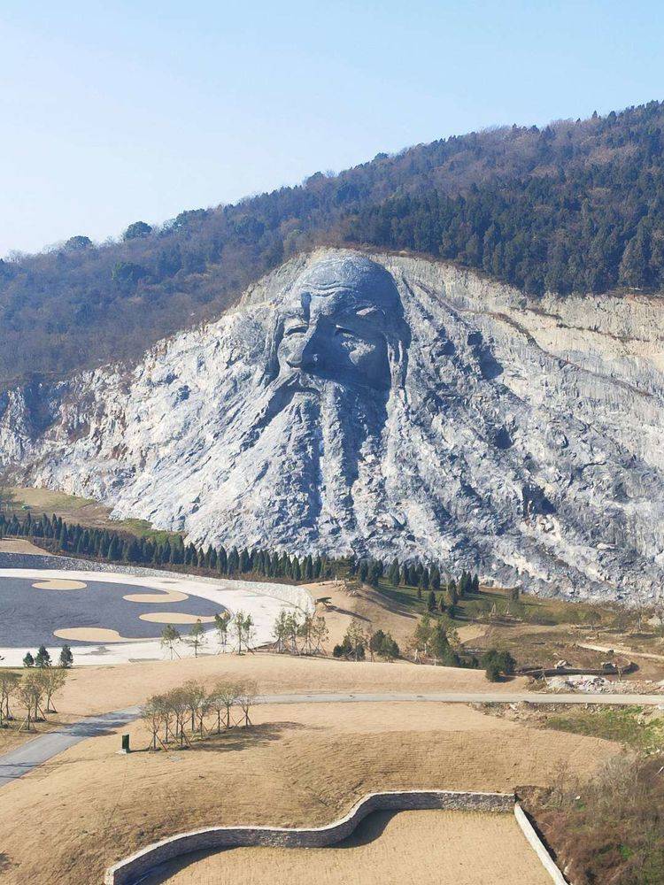 华夏人事东西文明襄阳伏羲庙伏羲文化广场