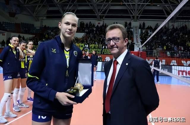 俄罗斯女排主帅基本确定冠军教头前往执教小彩娃迎来关键恩师