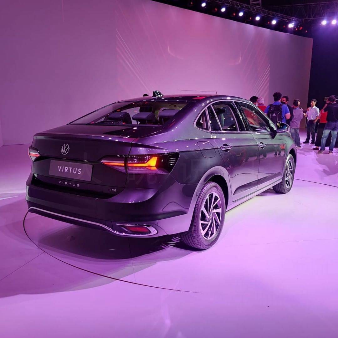 大众virtus来了接替桑塔纳10t三缸三厢或售88万