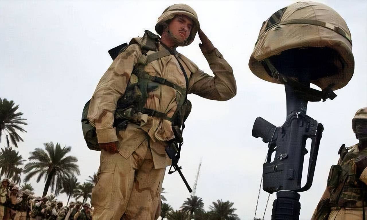 原创钢盔根本不能挡子弹为何还一定要戴终于有人说出它的真实作用