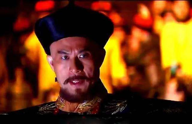 因在"松锦之战"中功劳卓著,得以升任镶黄旗护军统领(巴牙喇纛章京),遂