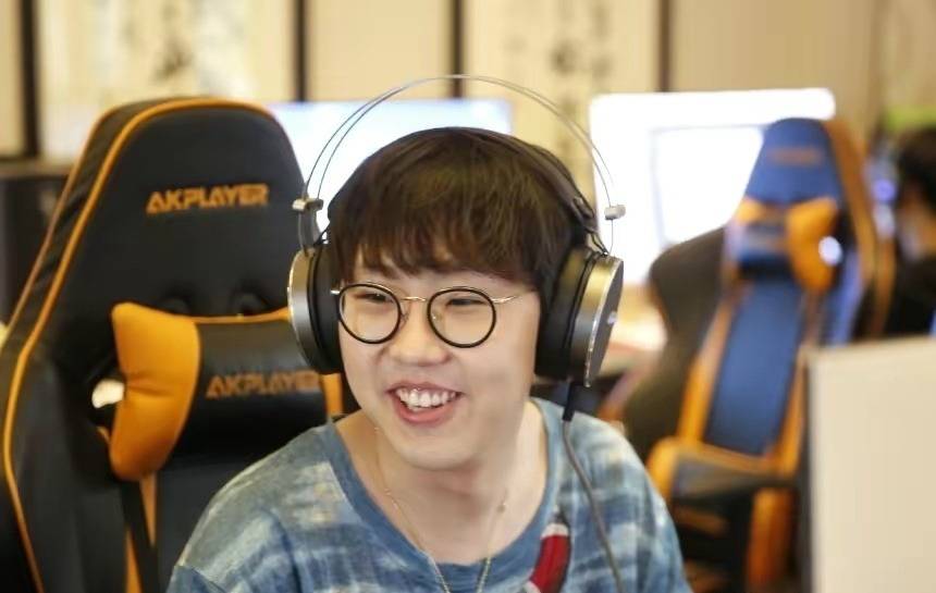 imp再次排到gala,被打到送塔挂机,只能说是反噬_imp_辅助_选手