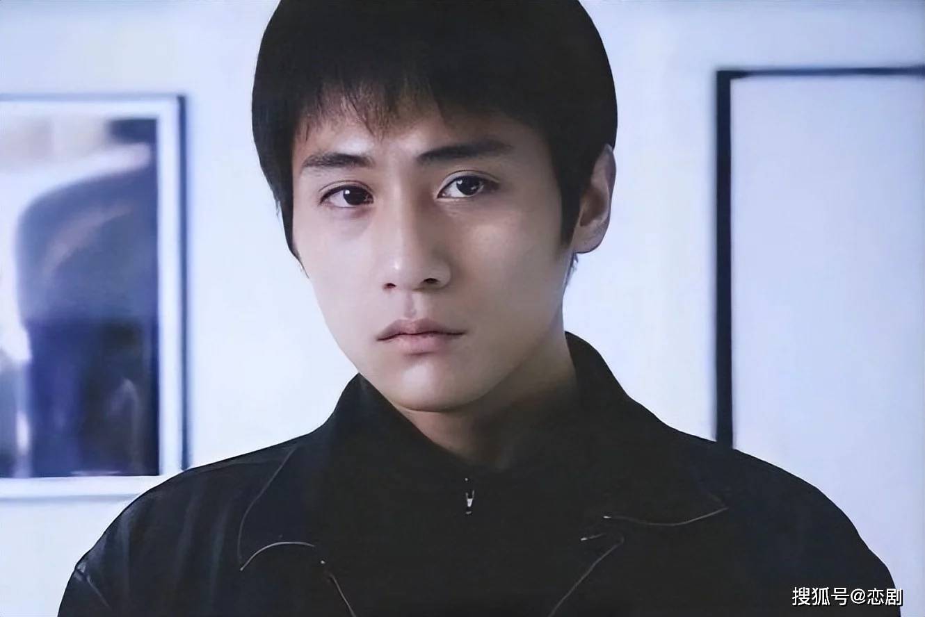 三金影帝刘烨年轻时有多帅