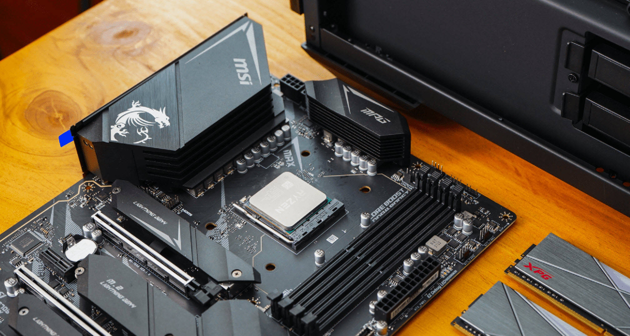 最强加速处理器锐龙r75700g最强apu平台推荐