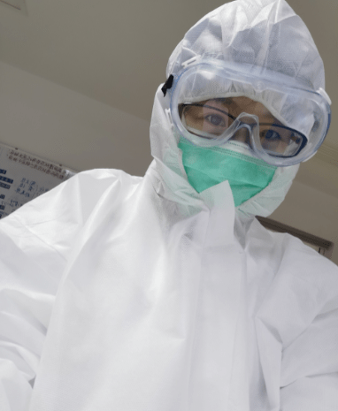 原创戴口罩自拍大赛热巴最美肖战最特殊这个大爷亮了