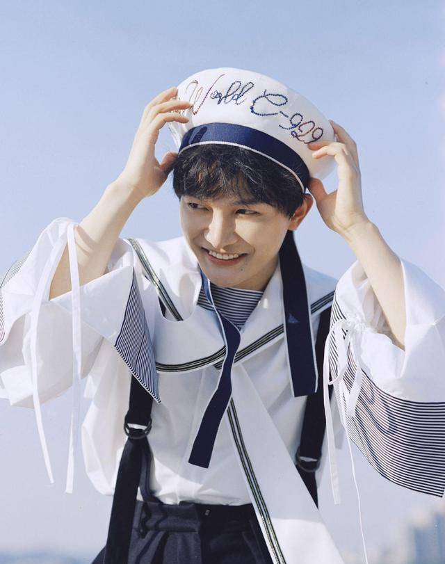 这是周深的无奈,也是粉丝的"枷锁"_期望_因为_要求