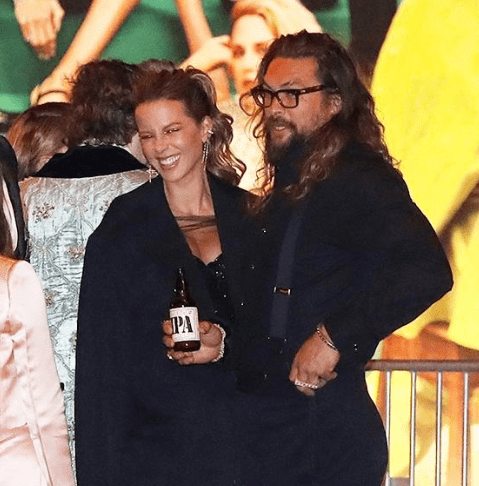 原创杰森莫玛离婚后被曝与三体演员交往女方身材火辣正当红