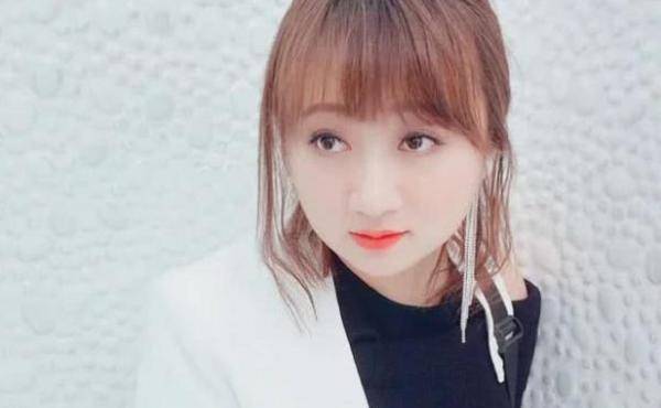 娱乐圈中超可爱女星,曾为肖战庆生晒合影,如今瘦身后变女神_臧洪娜