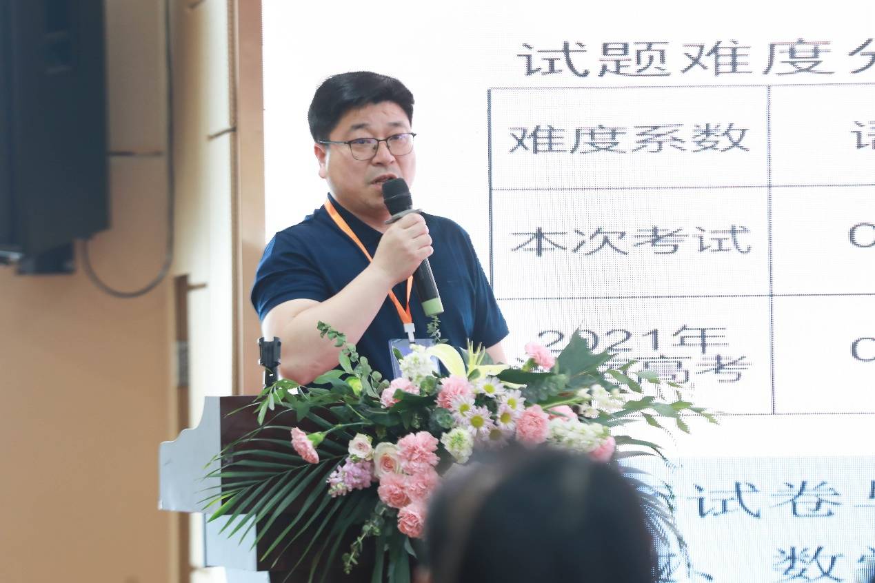 宁乡市第一高级中学教学副校长易富饶长沙市第一中学正高级教师高建军